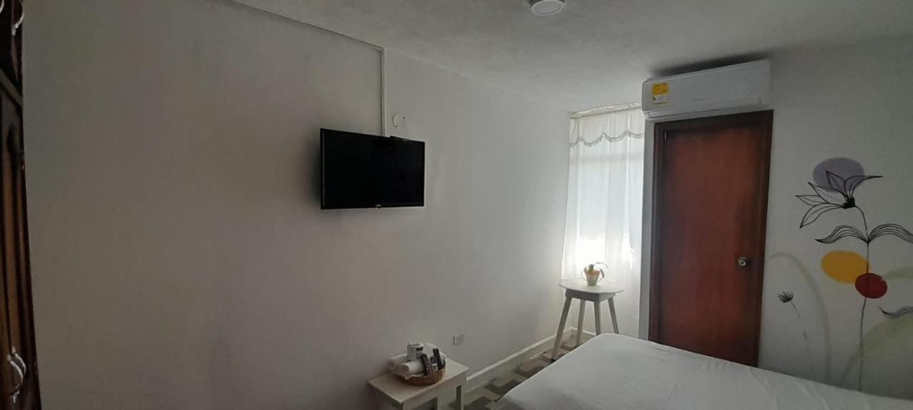Hotel Habibi 바랑키야 외부 사진