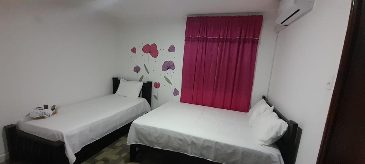 Hotel Habibi 바랑키야 외부 사진